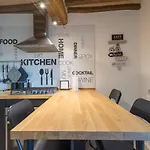 Mari Modern Flat - Con Posto Auto E Vicino Alla Metro - Italywego